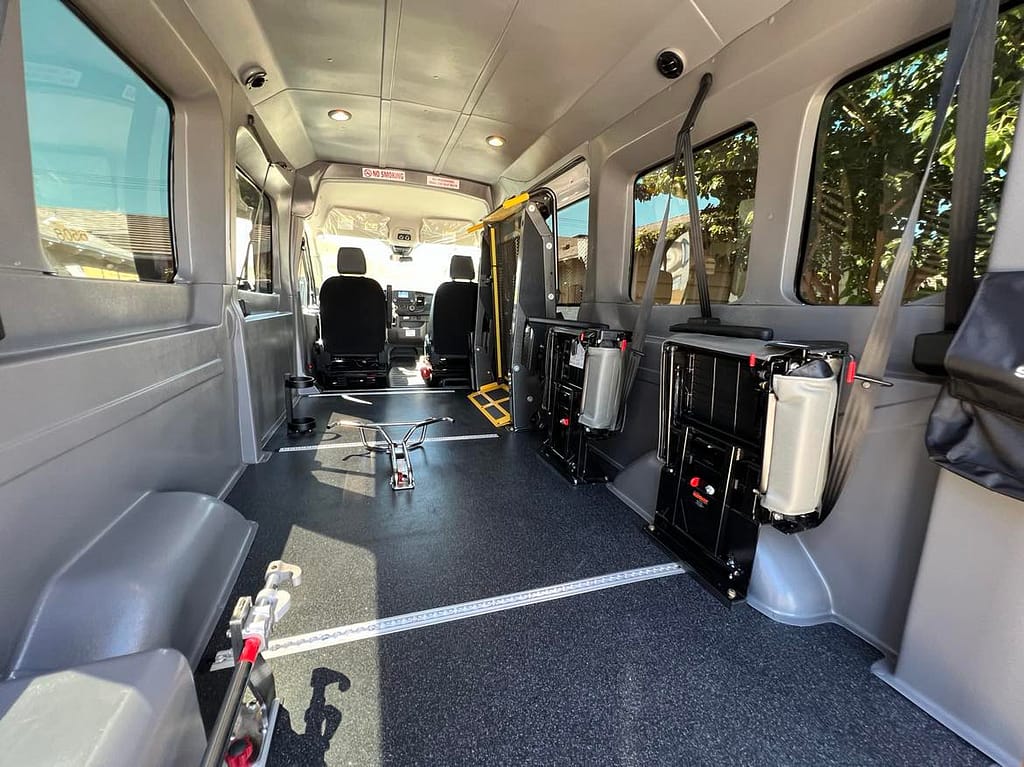 Van 1 Van 1
